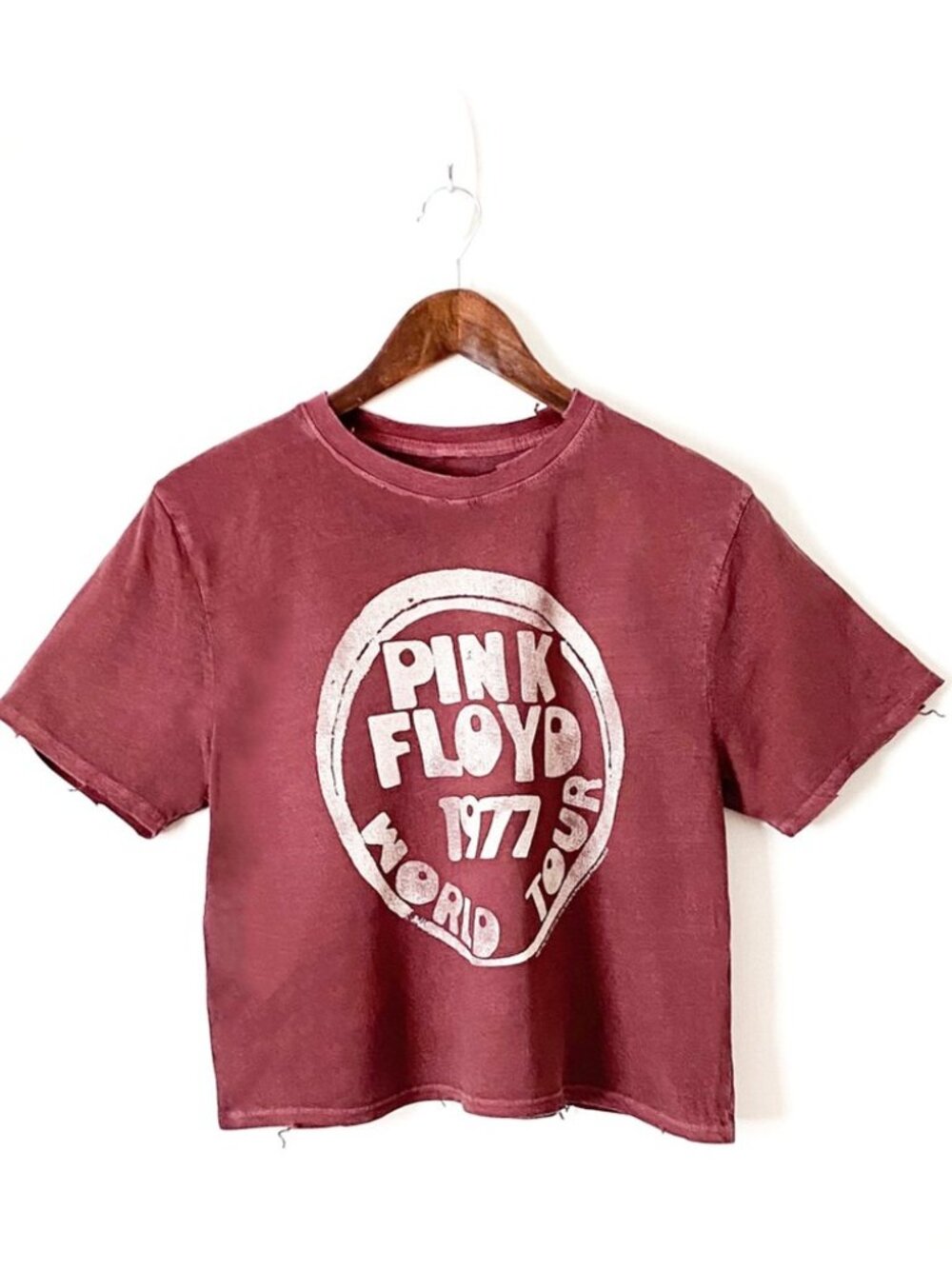 NWT Pink Floyd 1977 World Tour cropped graphic band Tshirt Large